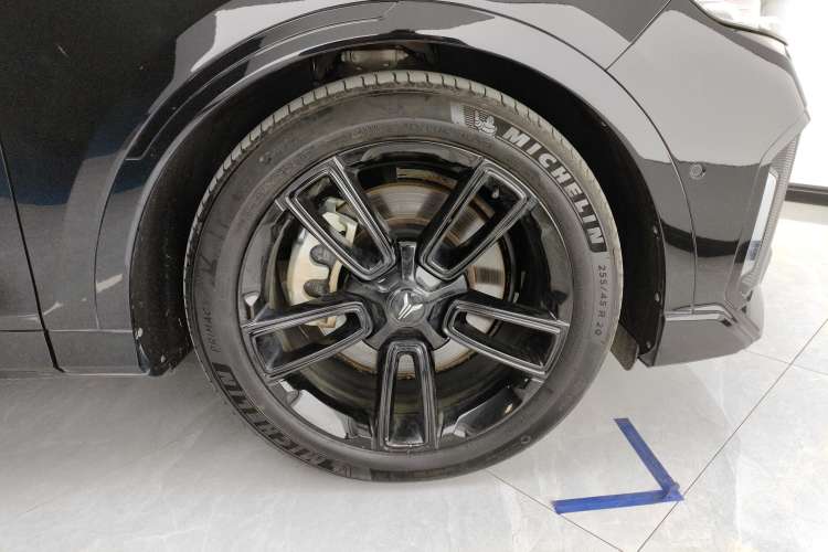 Used VOYAH FREE 2024 Ultra-Long Range Intelligent Driving Version
