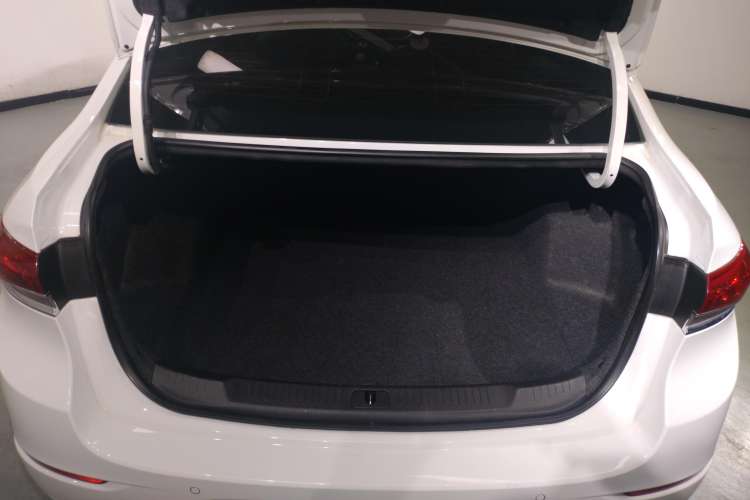 Used Buick GT 2021 Revised Version 1.3T Automatic Mild Hybrid Elite Edition
