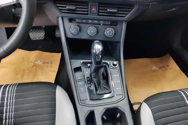 Used Volkswagen Bora 2023 200TSI DSG Comfort Edition
