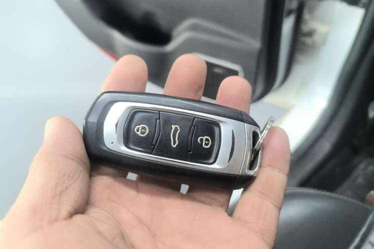 Used Geely Auto Vision X3 2017 1.5L Automatic Elite Model
