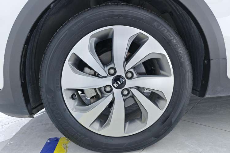 Used Kia KX Cross 2019 1.6L Automatic Dynamic Sunroof Version China VI
