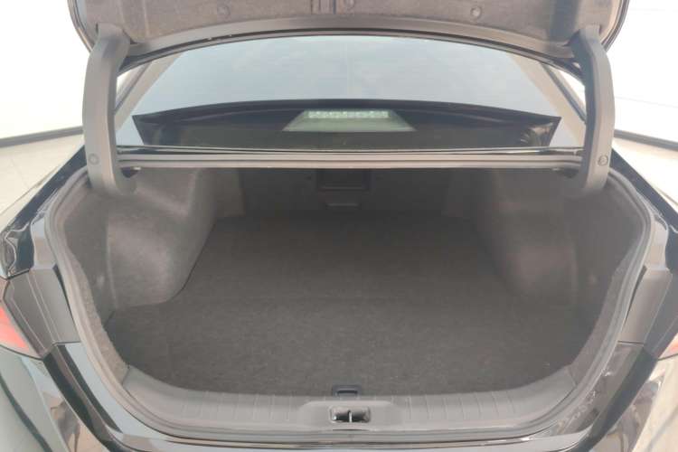 Used Nissan Teana 2021 2.0L XL Upper AD1 Smart Drive & Navigation Edition