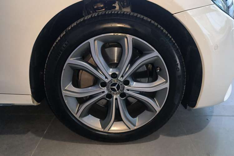 Used Mercedes-Benz E-Class 2020 Restyled E 300 L Sporty and Stylish Edition