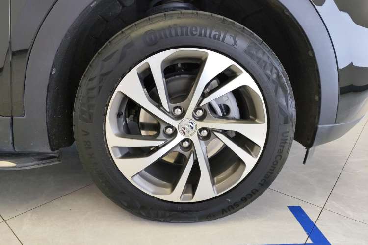 Used Buick Envision 2023 Encore S 552T Two-Wheel Drive Luxury Model
