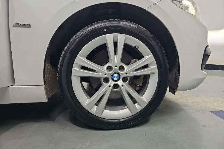 Used BMW 1 Series 2018 118i Design Package Edition
