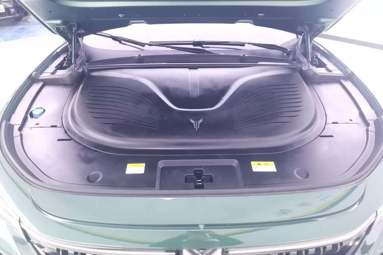 Used VOYAH FREE 2024 Ultra-Long Range Intelligent Driving Version
