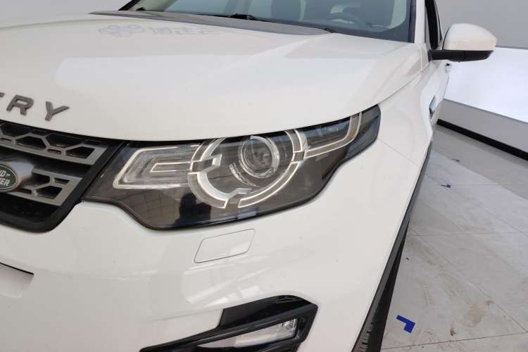 Used Land Rover Discovery Sport 2018 240 PS SE Version
