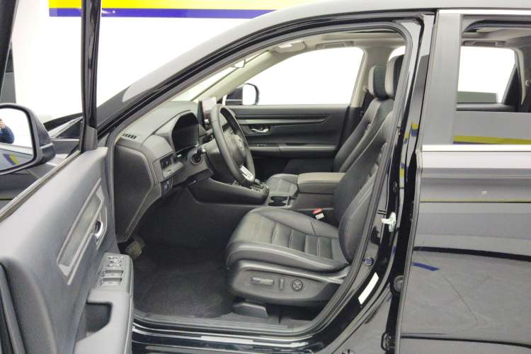 Used Honda CR-V 2023 240TURBO Two-Wheel Drive Smart Edition 5 Seats
