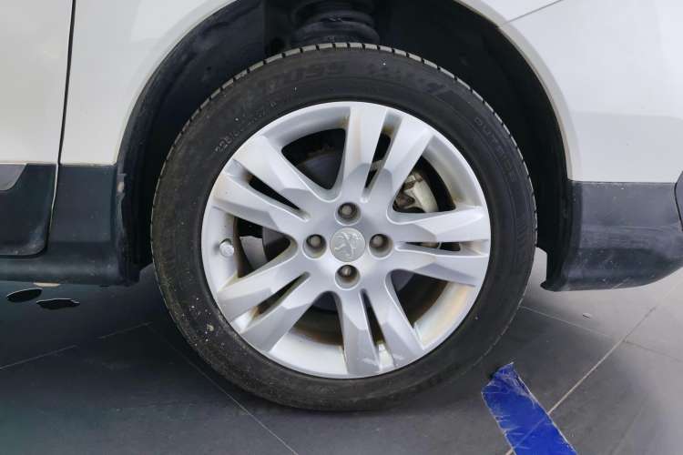 Used Peugeot 3008 2018 2.0L Automatic Classic Edition
