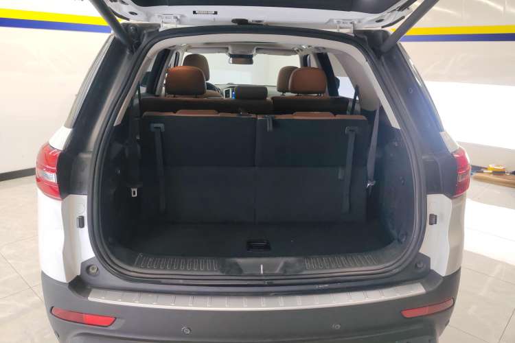 Used Changan CS95 2017 2.0T Two-Wheel Drive Zhitu Edition
