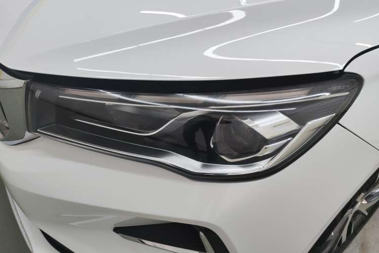 Used Geely Auto Emgrand 2025 4th Generation 1.5L CVT Longteng Edition
