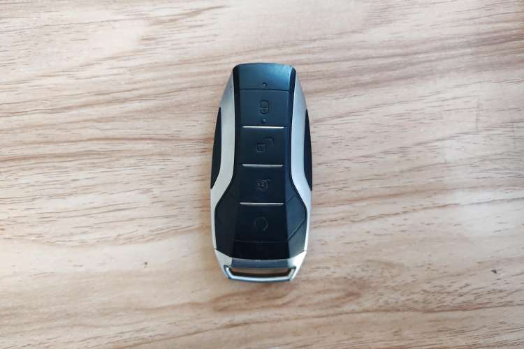 Used BYD Tang 2019 2.0T Automatic SmartConnect Luxury Edition 5 Seats China VI Standard
