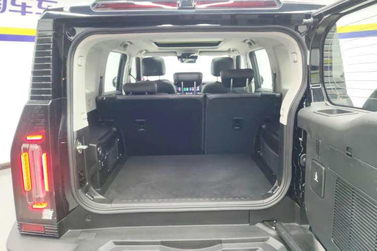 Used JETOUR Traveler 2023 2.0T All-Wheel-Drive CrossPRO
