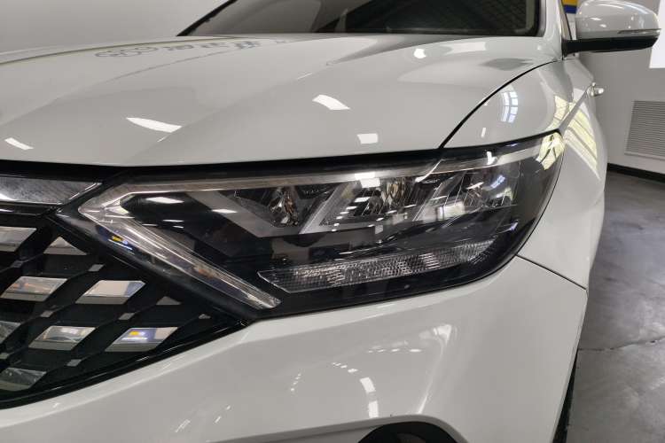 Used Jetta VS5 2019 280TSI Automatic Glory Edition
