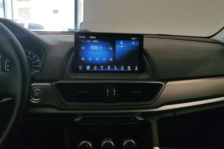 Used Haval H6 2021 Sport Edition 1.5T Automatic Elite Smart Connectivity Model with Hexagonal Grille
