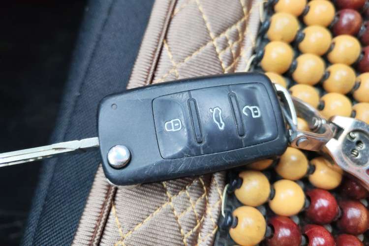 Used Volkswagen Santana 2018 1.5L Manual Comfort Edition
