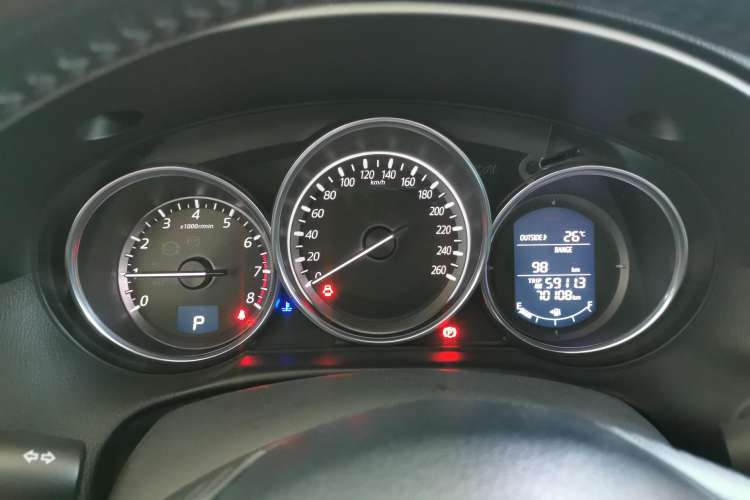 Used Mazda CX-5 2015 2.0L Automatic Two-Wheel Drive Urban Version
