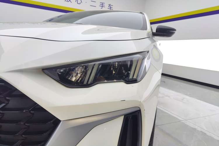 Used GAC Trumpchi EMPOW 2021 270T DCT J11 Version