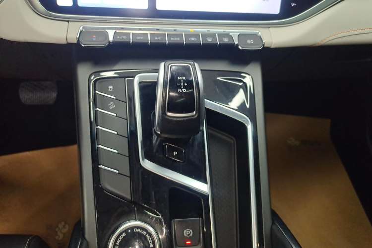 Used Geely Auto Emgrand X7 Sport 2022 Boyue X 1.8TD DCT Smart Model
