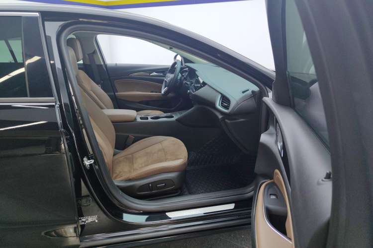 Used Buick Regal 2022 552T Smart Edition
