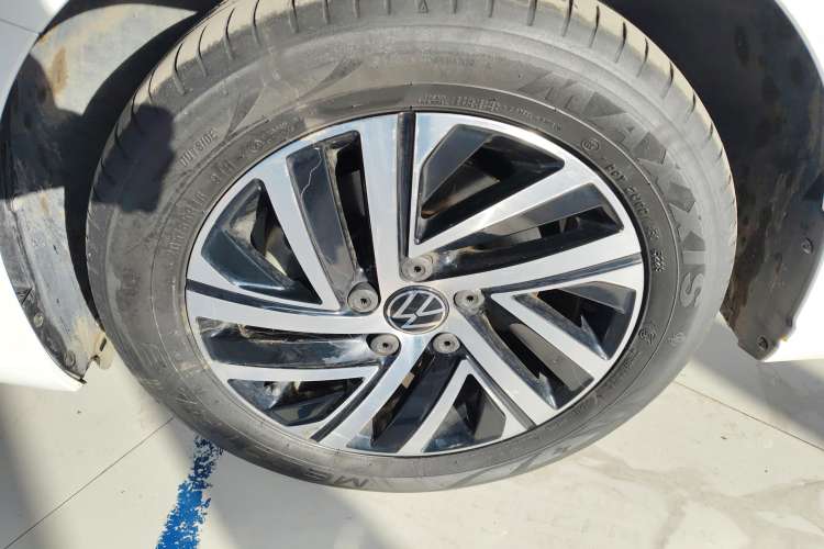 Used Volkswagen Lavida 2023 300TSI DSG Starry Sky Leading Edition
