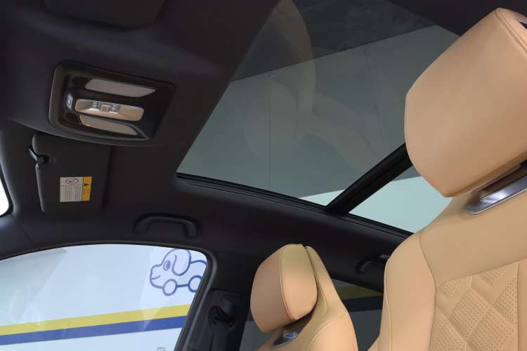 Used Changan UNI-K 2021 2.0T Prestige Edition
