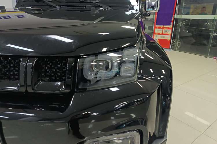 Used BAIC Off-Road BJ40 2023 2.0T Automatic Four-Wheel Drive Urban Hunter Edition Chivalrous Type
