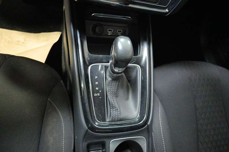 Used Roewe i5 2020 1.5L Automatic 4G Connected Linghao Edition