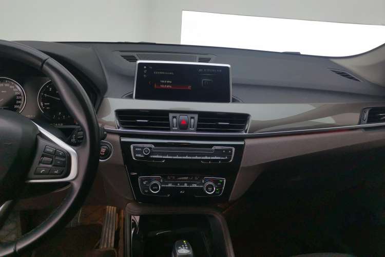 Used BMW X1 2019 xDrive20Li Luxury Model
