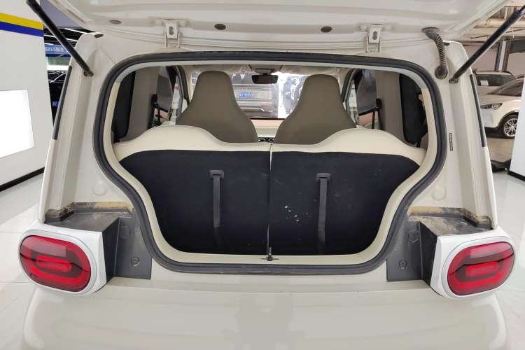 Used Wuling Hongguang MINIEV 2024 3rd Generation 215km Youth Edition
