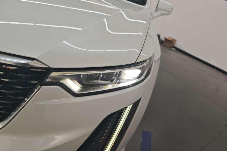 Used Cadillac XT6 2022 2.0T 7-Seater Two-Wheel Drive Luxury Version
