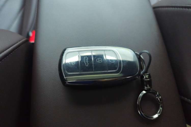 Used Chery Tiggo 8 PRO 2022 290T Two-Wheel Drive Haohan Edition 5 Seats
