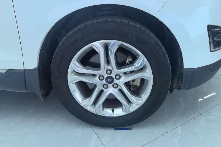 Used Ford Edge 2018 EcoBoost 245 Two-Wheel-Drive Titanium 7-Seater China V Standard
