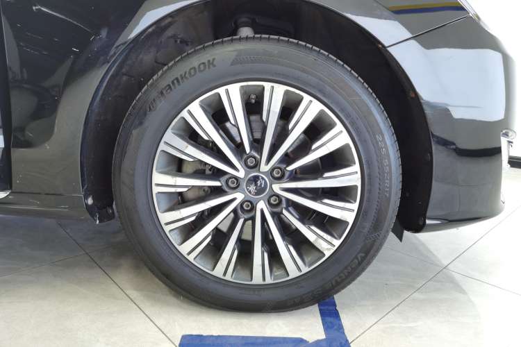 Used Hongqi H7 2017 1.8T Tech Model
