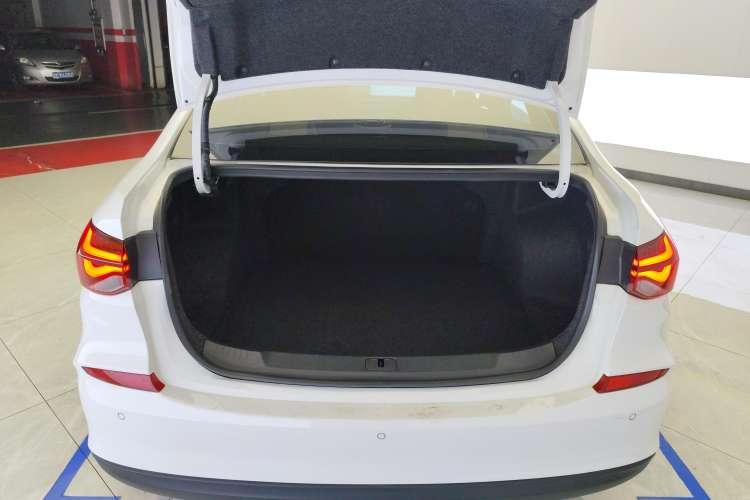 Used Chevrolet Monza 2020 320 Automatic Enjoyment Edition
