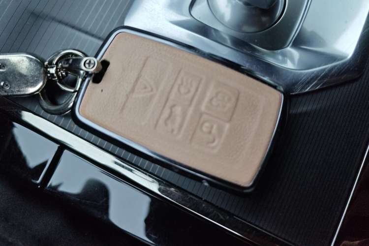 Used Land Rover Range Rover Evoque 2020 249 PS R-DYNAMIC S Sport Edition
