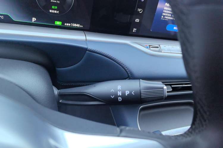 Used VOYAH FREE 2024 Ultra-Long Range Intelligent Driving Version
