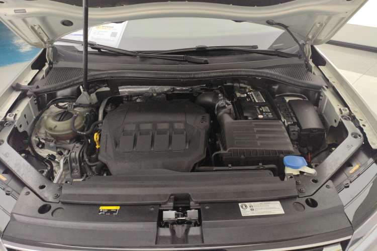 Used Volkswagen Tiguan L 2021 330TSI Automatic Two-Wheel Drive Smart Edition
