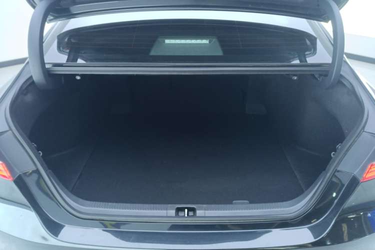 Used Toyota Camry 2019 2.5G Luxury Edition China VI Standard