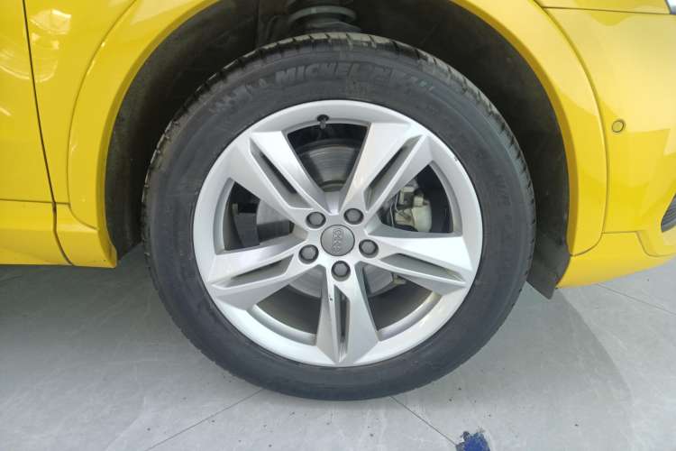 Used Audi Q3 2017 30 TFSI Fashion Model