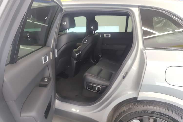 Used Li Auto L7 2023 Pro Model
