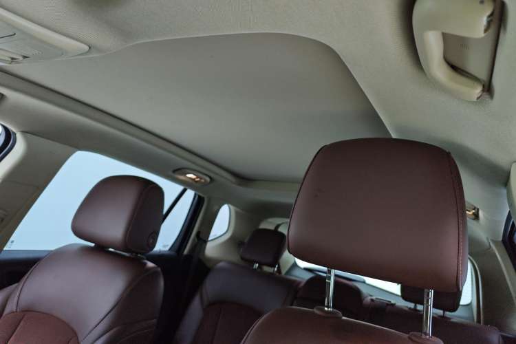 Used Buick Envision 2017 28T Four-Wheel Drive Elite Model
