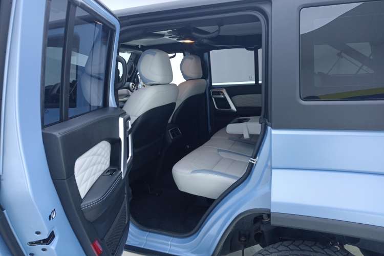 Used BAIC Off-Road BJ40 2023 2.0D Automatic Four-Wheel Drive Blade Hero Edition Adventurer Type