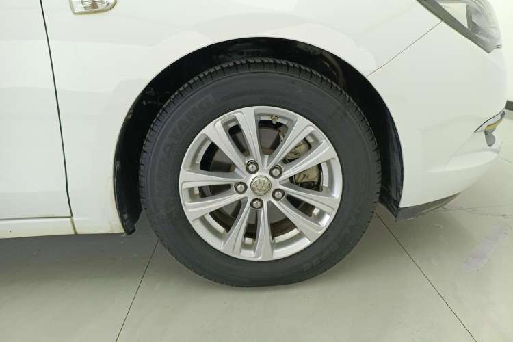 Used Buick GT 2017 15N Automatic Entry-Level Trim
