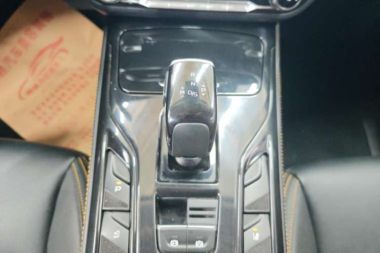 Used Bestune T77 2019 230 TID Automatic Prestige Version China V Emission Standard
