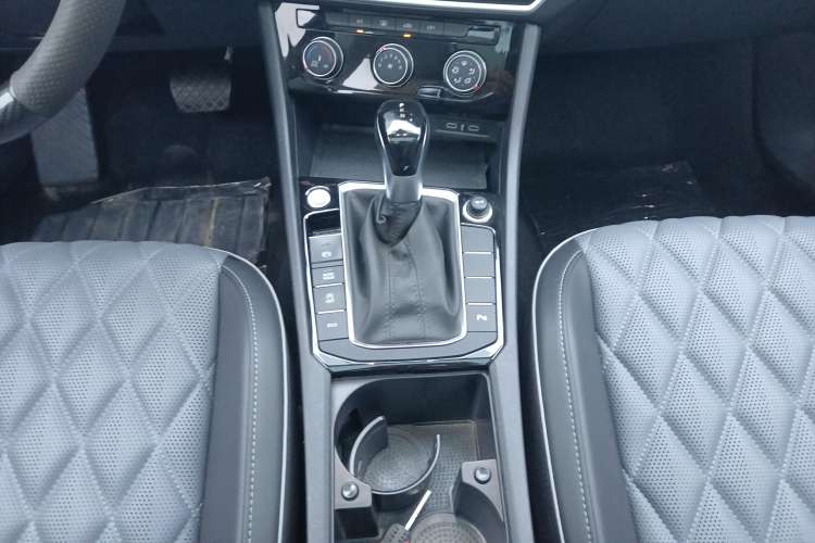 Used Volkswagen Sagitar 2023 300TSI DSG Excellence Edition
