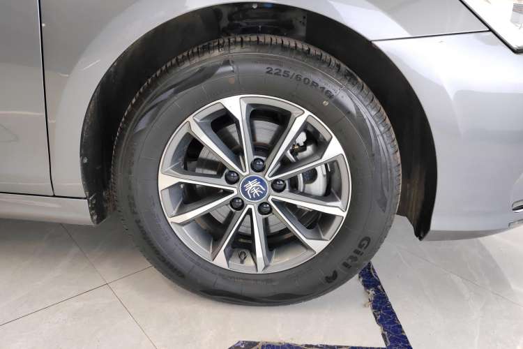 Used BYD Qin PLUS 2023 Champion Edition DM-i 55KM Leading Model
