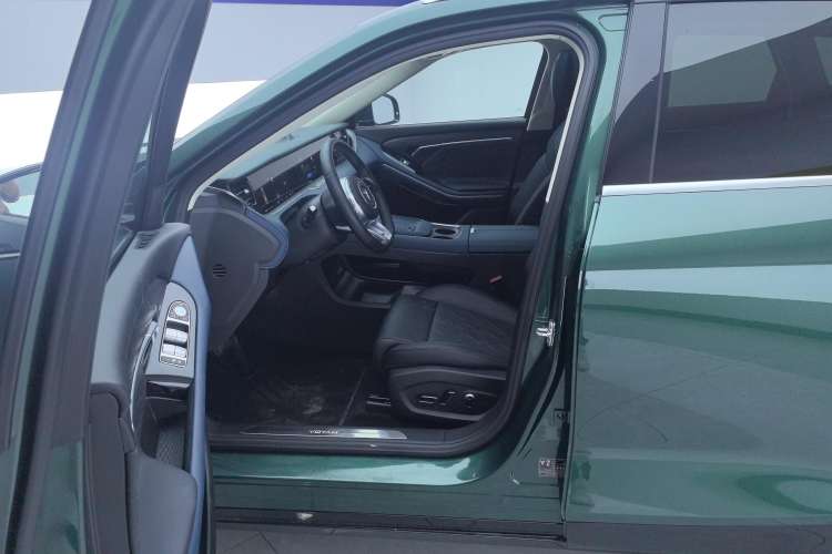 Used VOYAH FREE 2024 Ultra-Long Range Intelligent Driving Version
