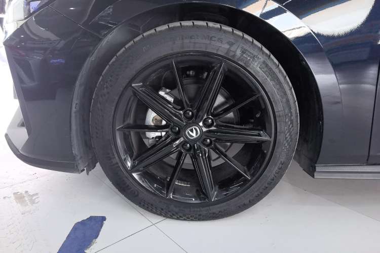 Used Changan UNI-V 2022 1.5T Prestige Version