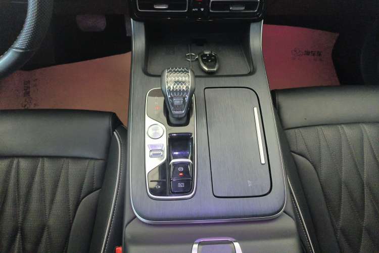 Used GAC Trumpchi GS8 2022 Flagship Series 2.0 TGDI Four-Wheel Drive Luxury Smart Connectivity Version (7 Seats)
